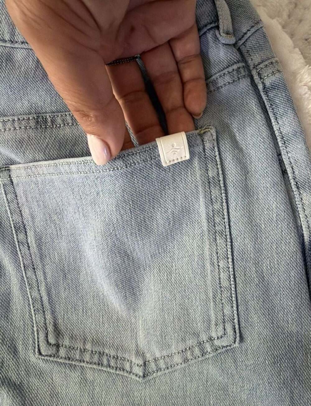 Halara High Waisted Wide Leg Jeans Size XS - Picture 7 of 7
